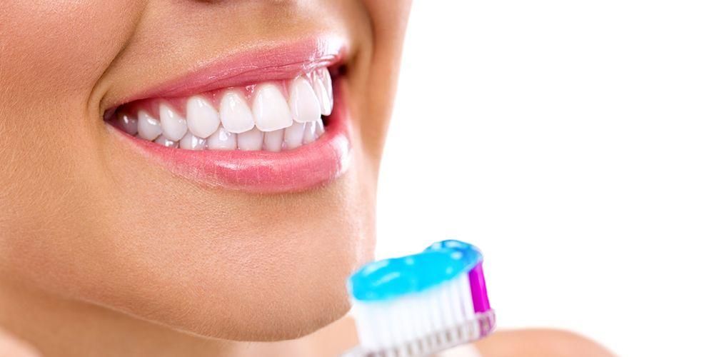 Mitä tehdä saadaksesi valkoiset hampaat