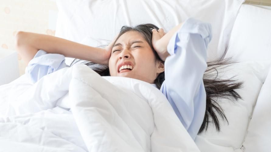 بخار کے دوران ڈراؤنے خوابوں کی وجوہات اور ان پر قابو پانے کا طریقہ
