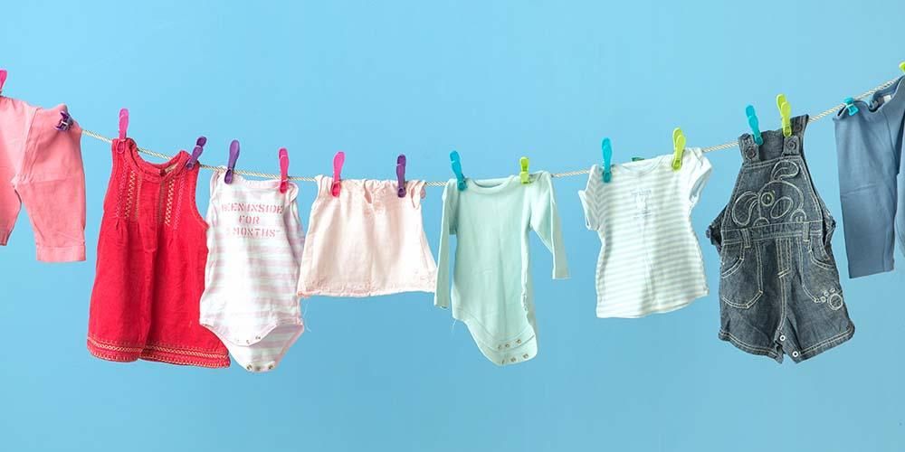 Mais problemático, mas seguro, esta é a maneira certa de lavar roupas de bebê