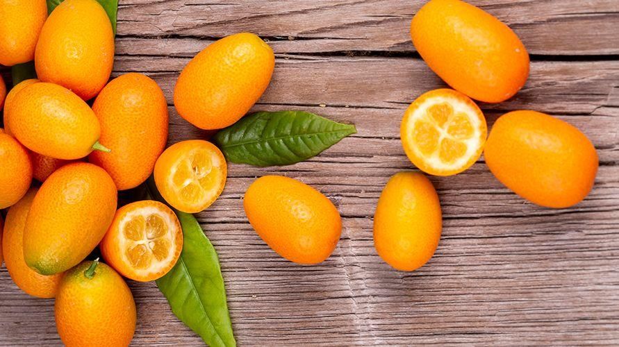 Kumquat apelsinai gali patenkinti 73% vitamino C poreikių, pavyzdžiui, ką?