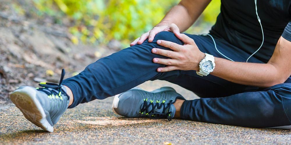 گھٹنے کے لگمنٹ کی چوٹ، علامات، وجوہات اور علاج