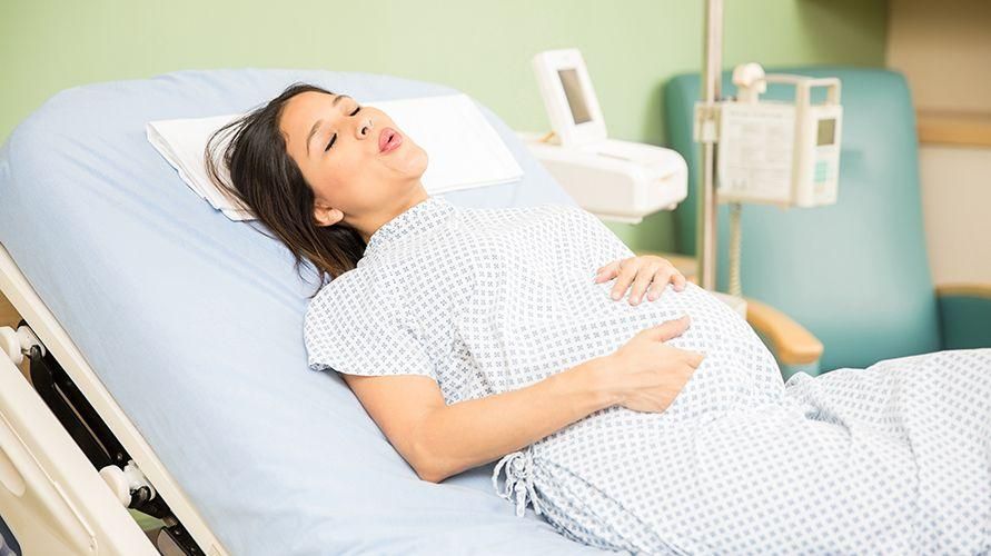 Causas de abertura prolongada durante o parto, quais são?