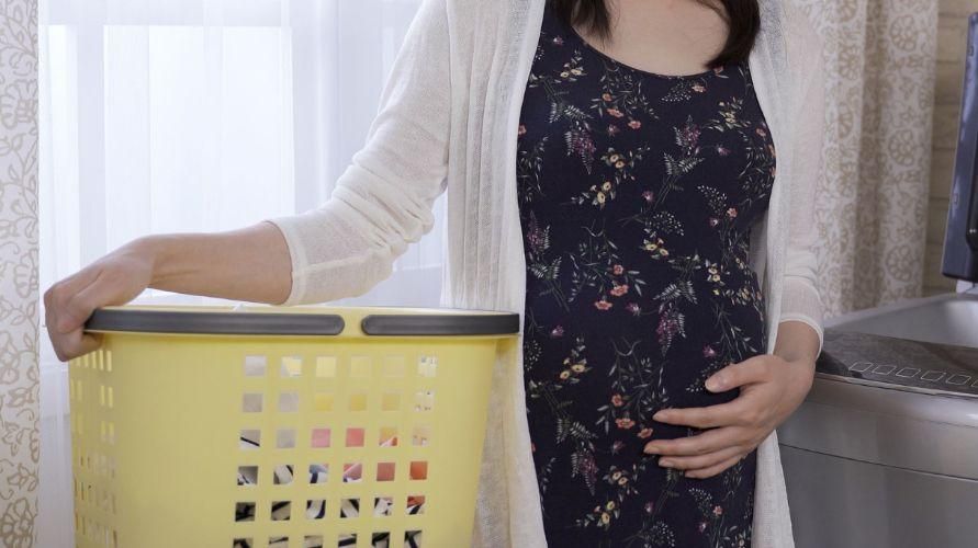 یہ ہوم ورک ہے جو نوجوان حاملہ خواتین کو نہیں کرنا چاہیے۔