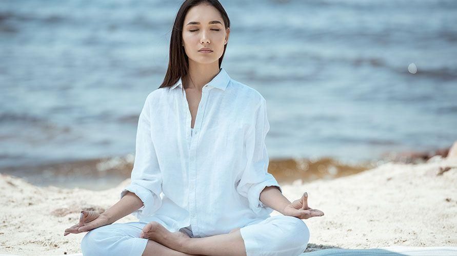 Pratique o controle do estresse com Kundalini Yoga