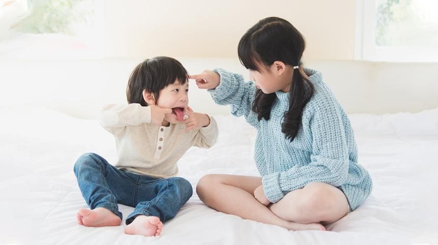 8 maneiras pelas quais os pais podem cultivar relacionamentos saudáveis ​​entre irmãos