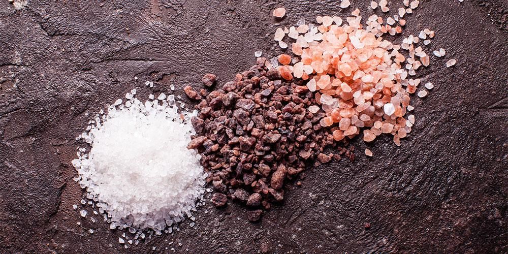 Conheça os vários tipos de sal, qual é o mais saudável de consumir?
