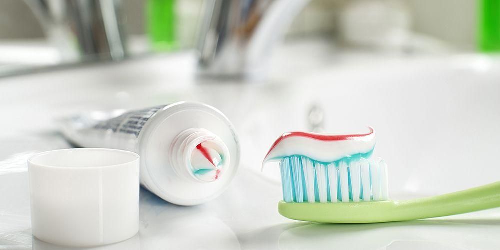 10 lihtsat viisi hambaaukude loomulikuks ennetamiseks