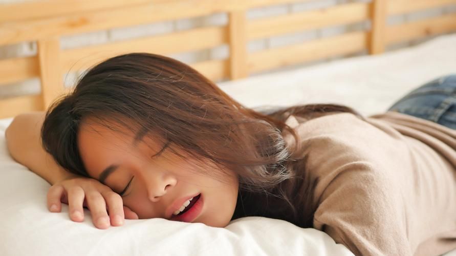 4 huonon unen syytä ja sen terveysvaaroja
