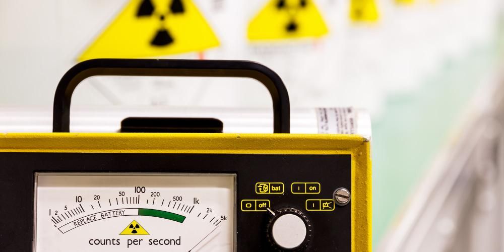 Hvorfor er effekten av kjernefysisk stråling skadelig for kroppen?