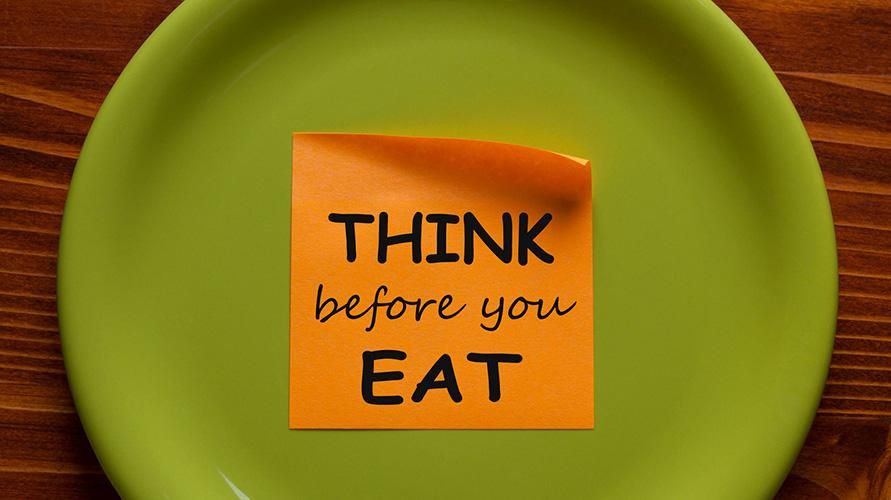 Lær Mindful Eating, Bevidsthed om spisemønstre at kende