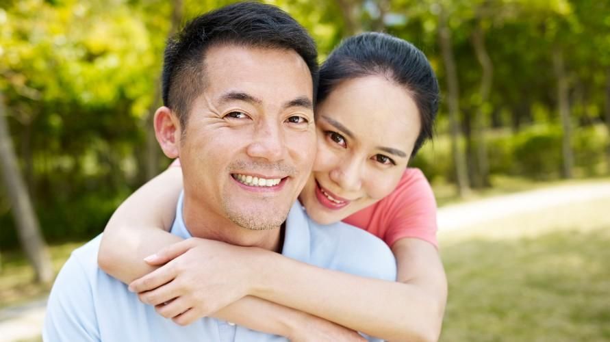 8 způsobů, jak udělat svého manžela šťastným během manželství