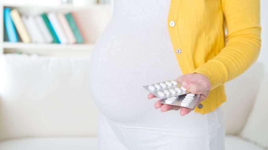 5 ohutut hambavaluravimit rinnaga toitvatele emadele