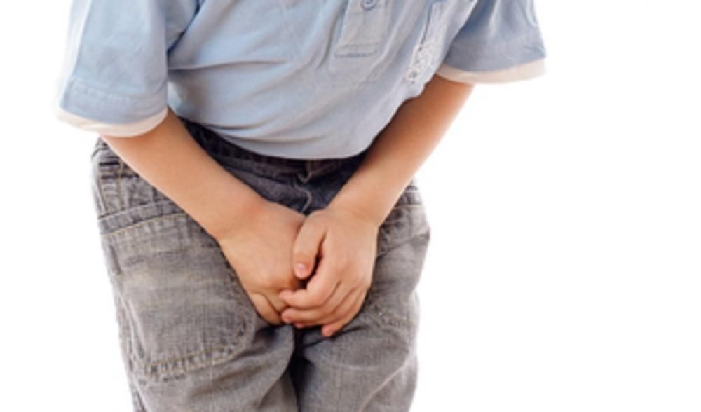 6 veidi, kā pārvarēt biežu urinēšanu bērniem