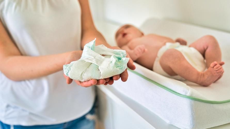 Nguyên nhân gây tiêu chảy ở trẻ sơ sinh bú sữa mẹ hoàn toàn, có thể tránh được không?
