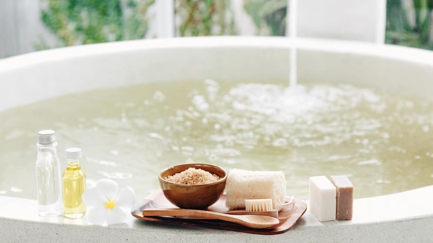 6 maneres d'utilitzar la sal de bany saludable