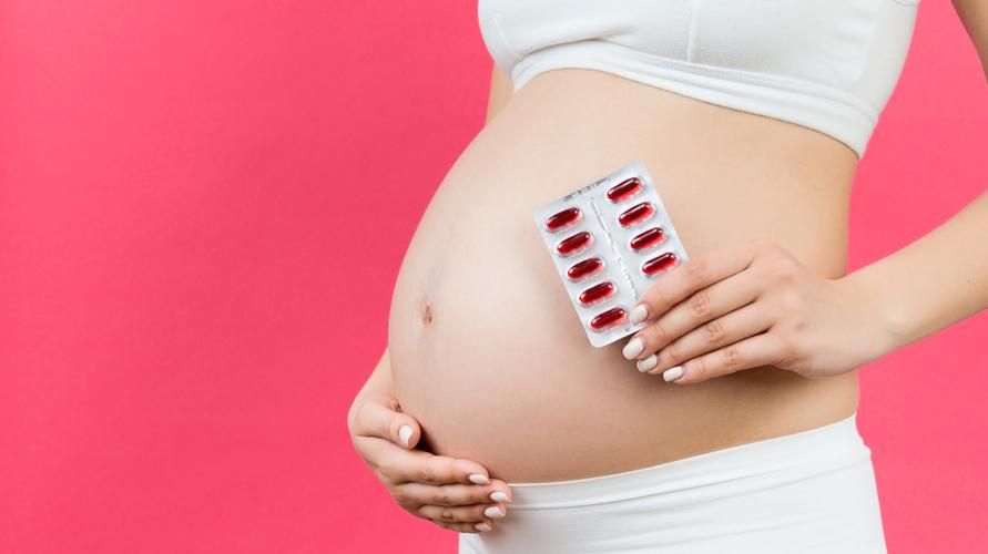 Ar nėščios moterys turėtų gerti kraują gerinančias tabletes?
