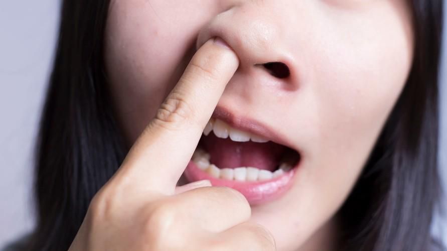 Escollir el nas: mals hàbits que estalvien perill