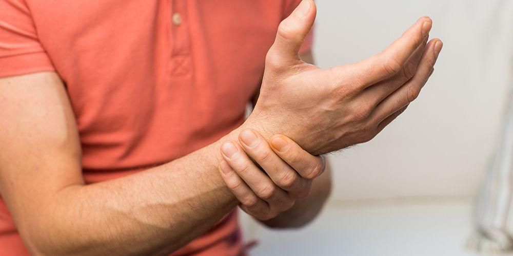 Zranenia rúk, tieto typy, liečba a ako im predchádzať