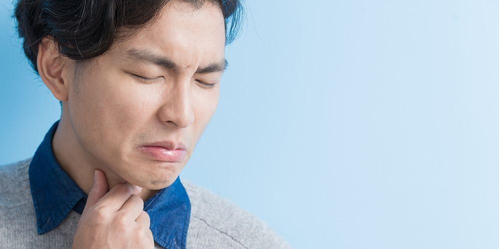 Forstå årsagerne til ondt i halsen og hvordan man overvinder det