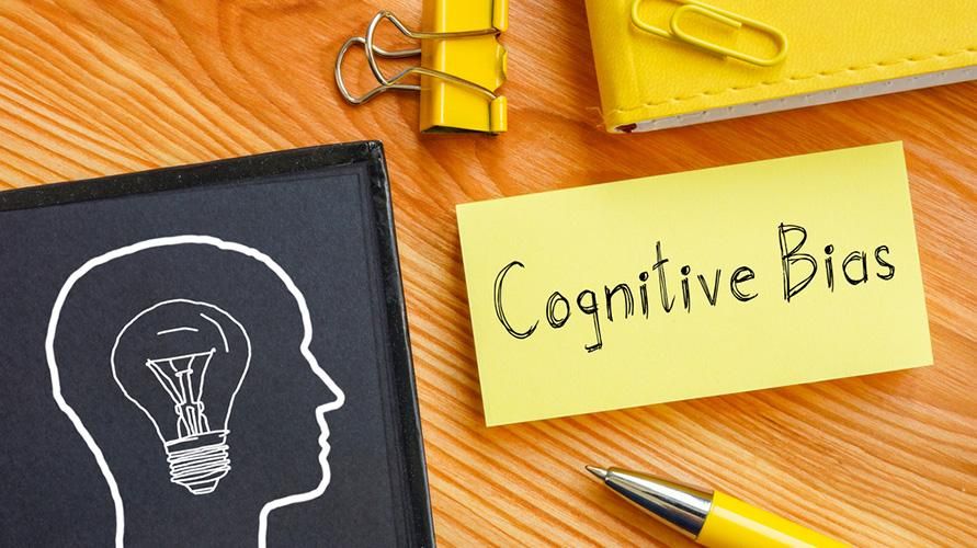 Učinki kognitivne pristranskosti pri odločanju in kako jo preprečiti