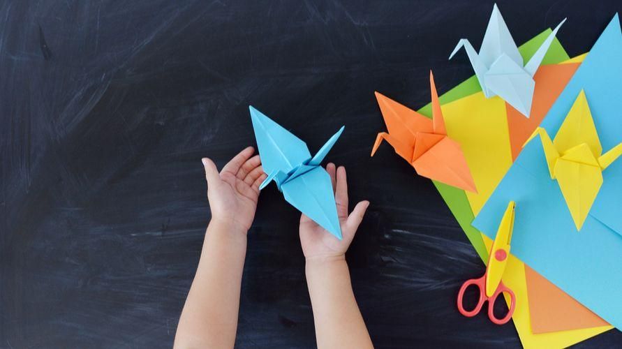 7 pārsteidzošas origami priekšrocības bērna attīstībai