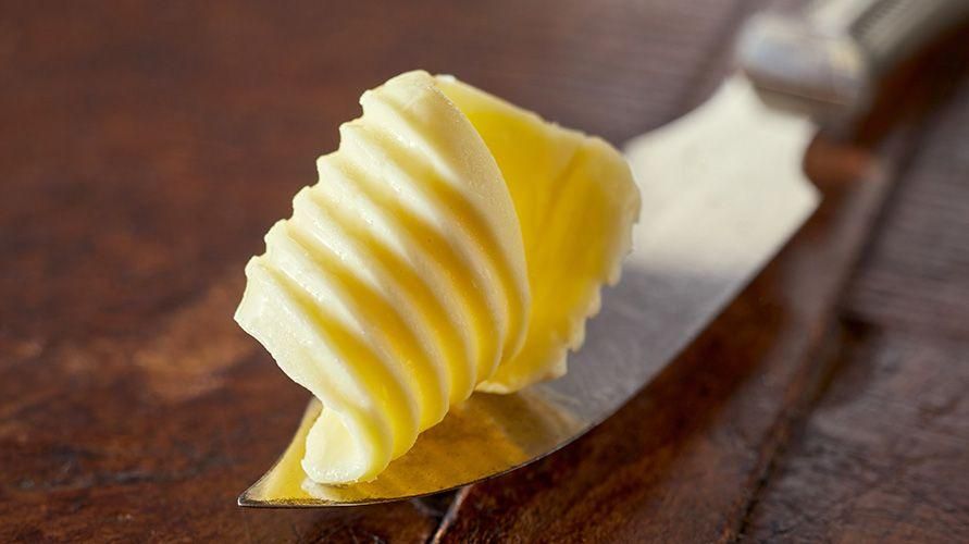 Explorando os benefícios e perigos do consumo de manteiga