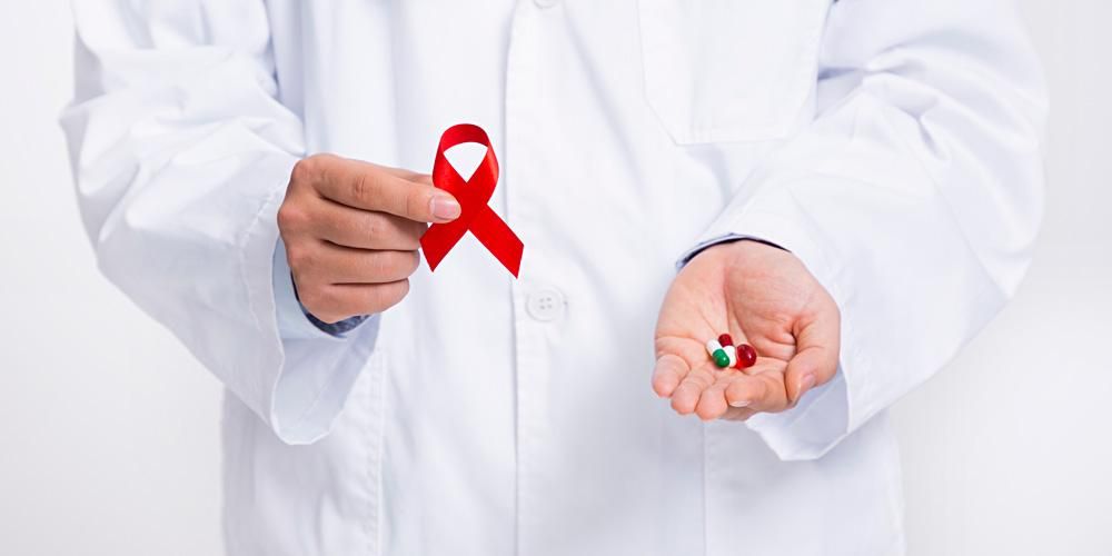 Nekateri stranski učinki ARV zdravil, ki jih lahko občutijo bolniki s HIV